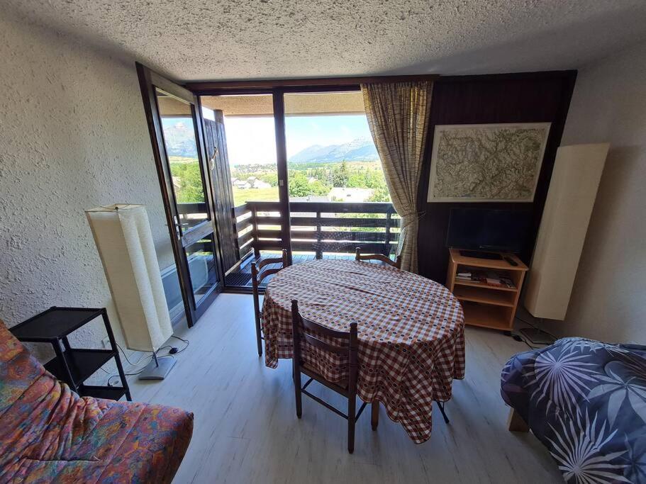 Belle Vue Au Chateau D'Ancelle Εξωτερικό φωτογραφία